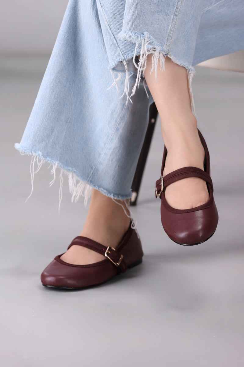 Garnet Essential Mary Jane