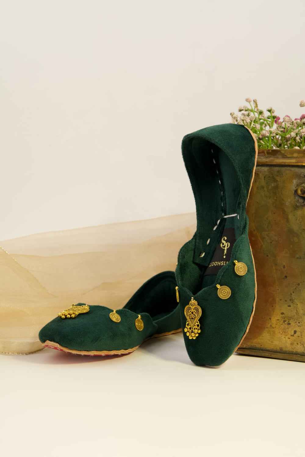 Mehvar Emerald