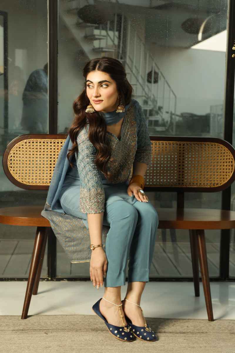 Neelam (Made to Order)