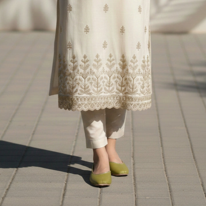 Olive Green Zari Khussa - Jooti Shooti