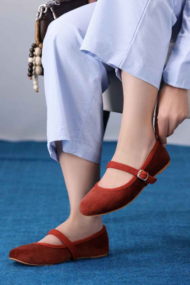 Ember Corduroy Mary Jane